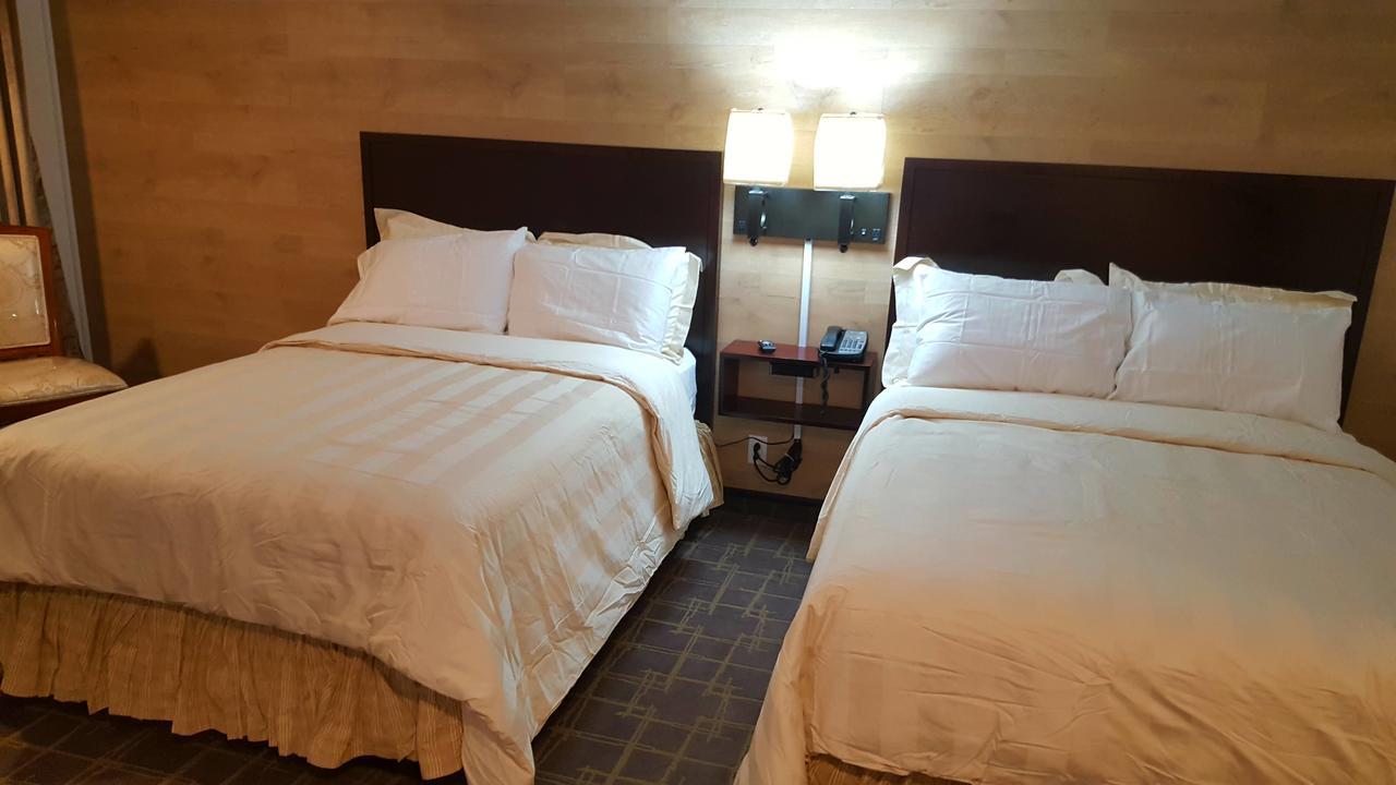 Stucco Lodge บังกอร์ ภายนอก รูปภาพ